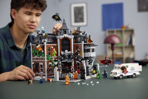 Set 76300