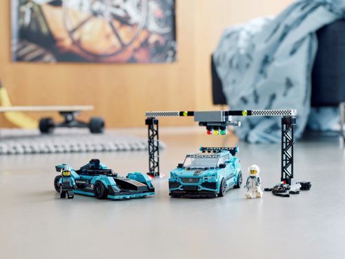 Set 76898