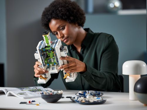 Set 75308