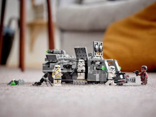 Set 75311