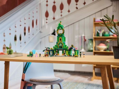 Set 75684
