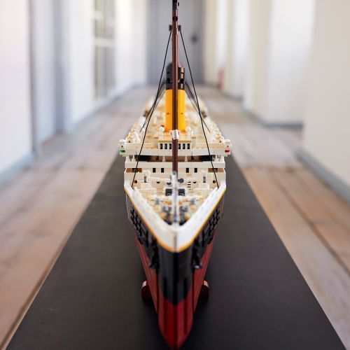 Set 10294