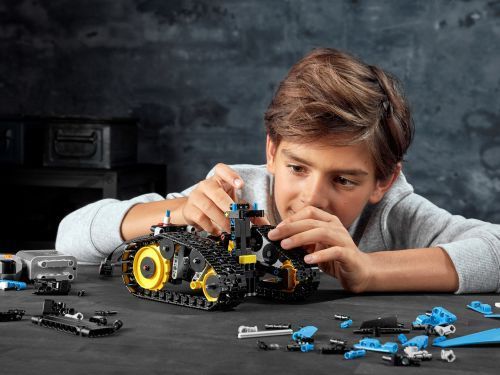 Set 42095