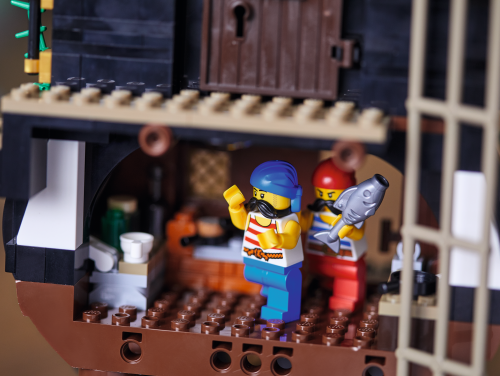 Set 21322