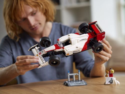Set 10330
