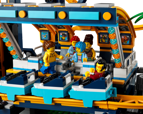 Set 10303