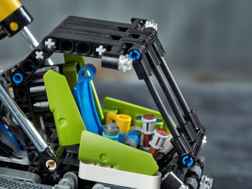 Set 42080