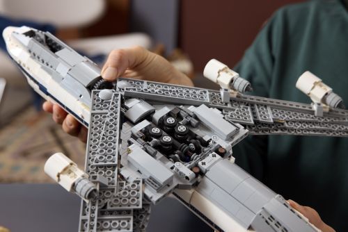 Set 10360