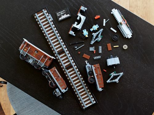 Set 10277