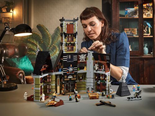 Set 10273