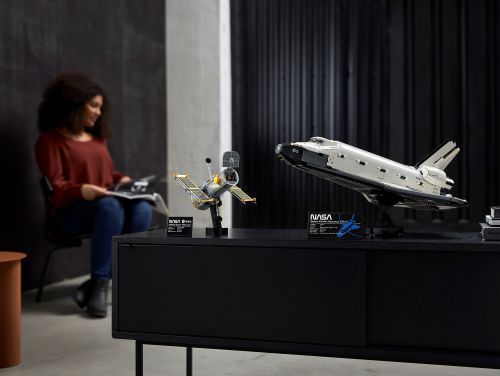 Set 10283