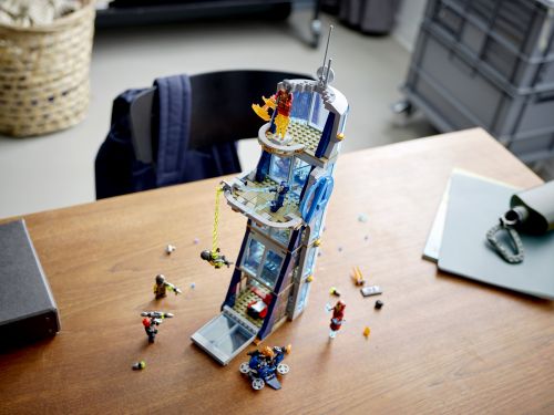 Set 76166