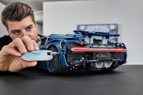 Set 42083