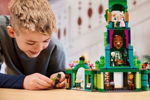 Set 75684