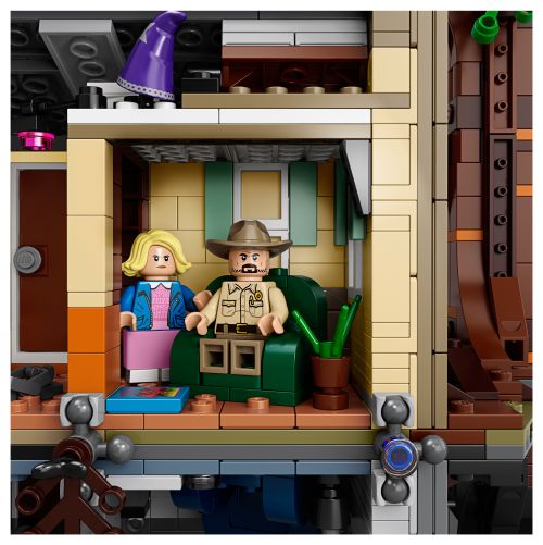 Set 75810
