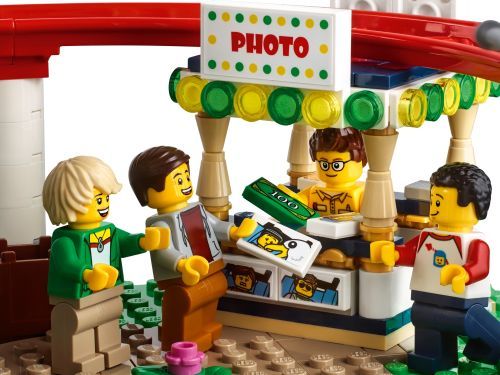 Set 10261
