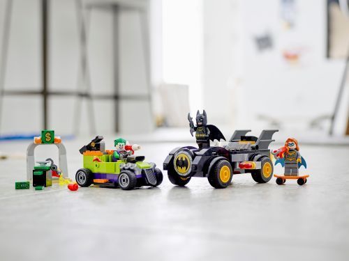 Set 76180