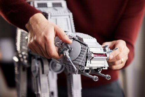 Set 75313