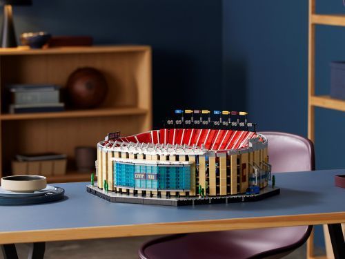 Set 10284