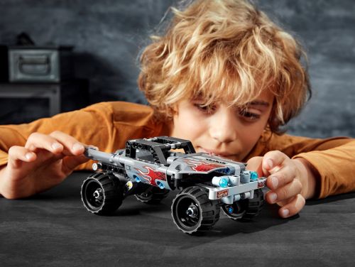 Set 42090