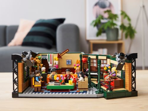 Set 21319