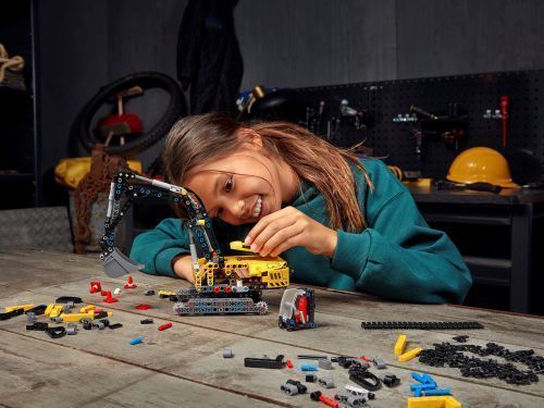 Set 42121
