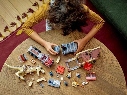 Set 76948