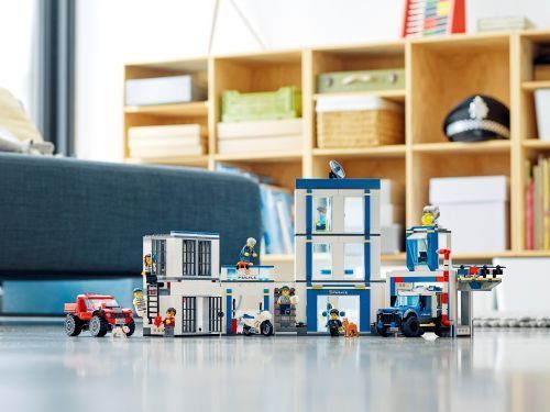 Set 60246