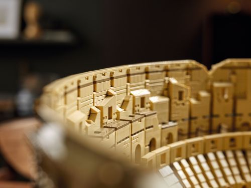 Set 10276