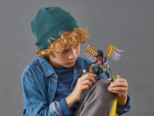 Set 76145